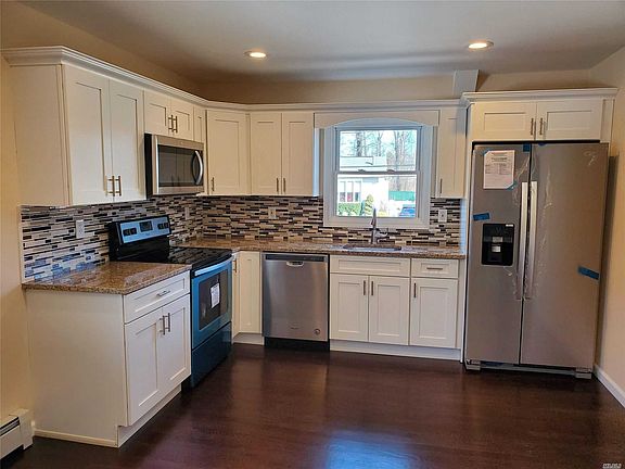2nd image of 14 Lido Blvd