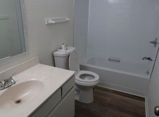 2953 Englewood Ave SE UNIT 1, Grand Rapids, MI 49508