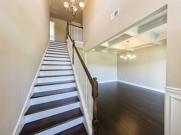 4th image of 8209 Hinkle Cir NW