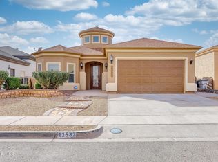11537 Porfirio Payan Dr, El Paso, TX 79934