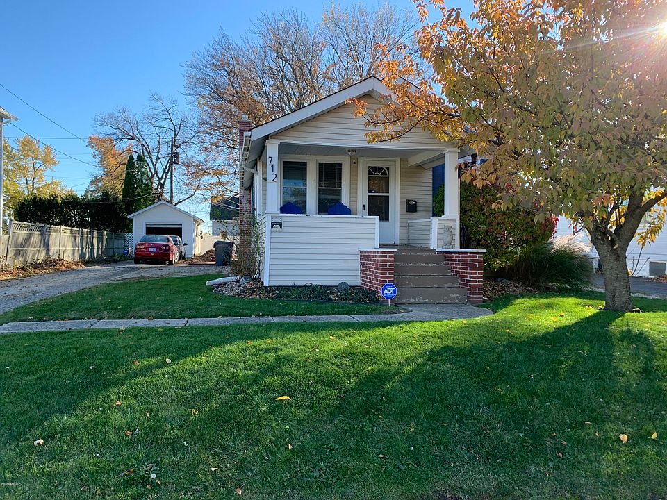 1st image of 712 Columbia Ave