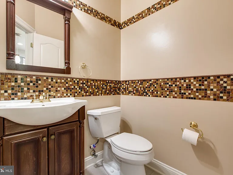 2191 Oak Forest Dr — Photo 21