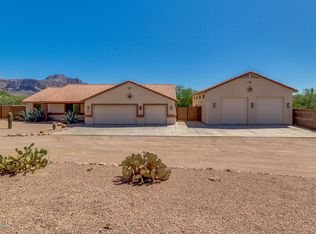 843 S Starr Rd, Apache Junction, AZ 85119