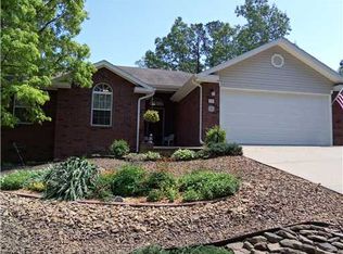10 Cherhill Dr, Bella Vista, AR 72714