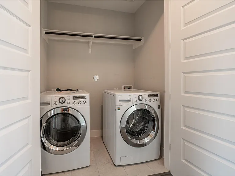 963 Lilly Flower Ln — Photo 18