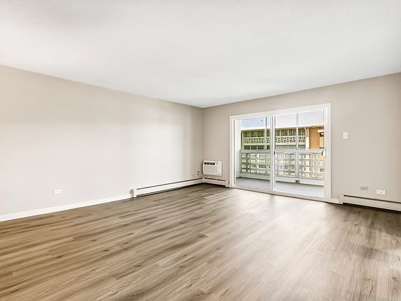 4th image of 725 S Alton Way Unit 9C