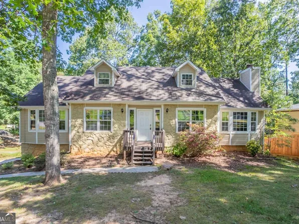 9894 Riverwood Ct, Douglasville, GA 30135