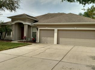 7839 Riverwood Oaks Dr, Riverview, FL 33578