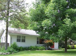 1429 N Eagle St, Naperville, IL 60563