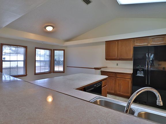 4th image of 1088 Tivoli Dr