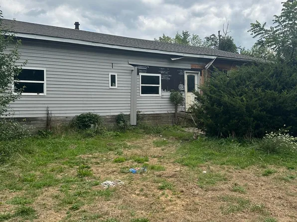 6468 Manila Rd, Goshen, OH 45122