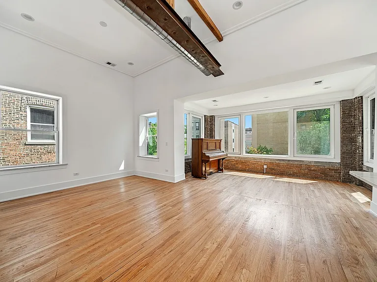 1412 N Washtenaw Ave #3 — Photo 7