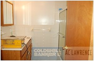 5th image of 130 Saint Marks Pl APT 4W