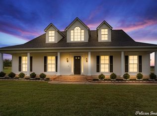 244 Edgewood Dr, Frierson, LA 71027