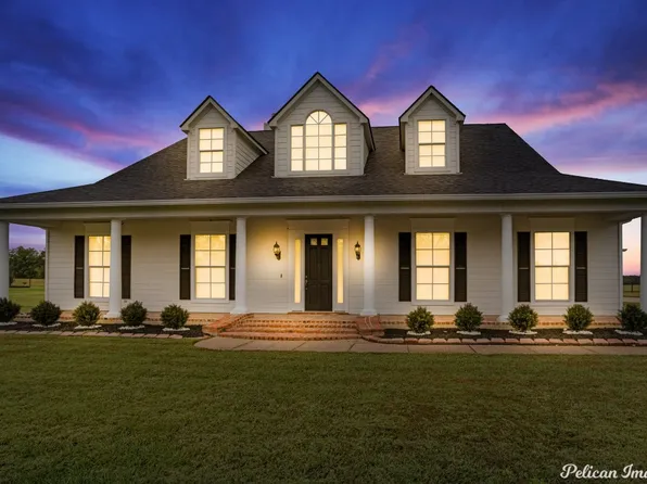 244 Edgewood Dr, Frierson, LA 71027