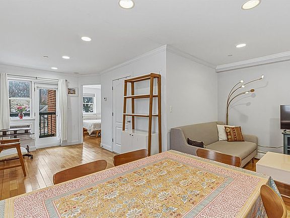 4th image of 83-71 116th St #4B