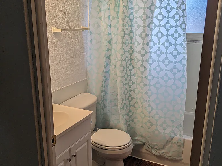 115 Stan Ave #11 — Photo 4