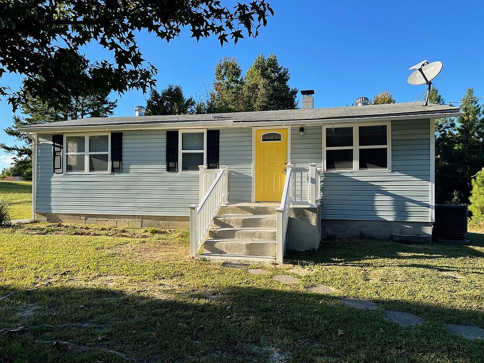 1st image of 99 Tuck Ln