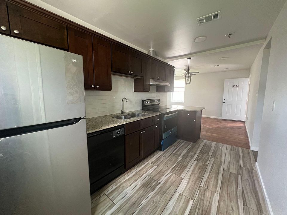 1st image of 8326 Palm St #8326