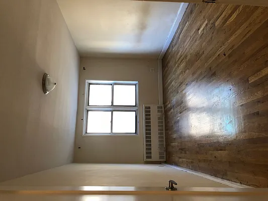 Rented by null | media 4