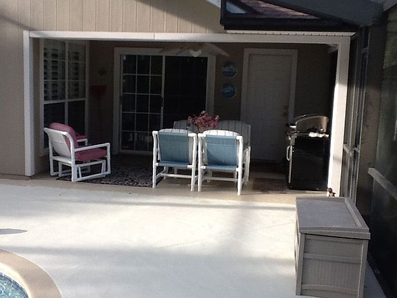 5th image of 308 Village Green Ave