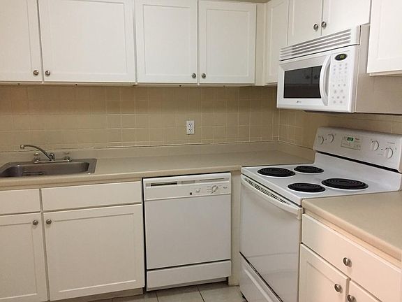 2nd image of 32 Whites Ave #E112