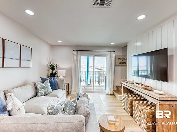 2nd image of 1149 W Beach Blvd #B-3