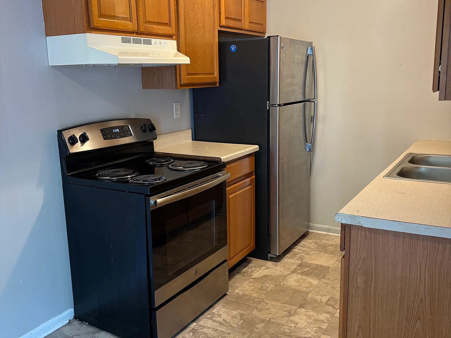 1 bed, 650 sqft, $800 — Photo 2