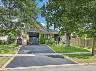 42 Oxenden Cres, Toronto, ON M9C4H4