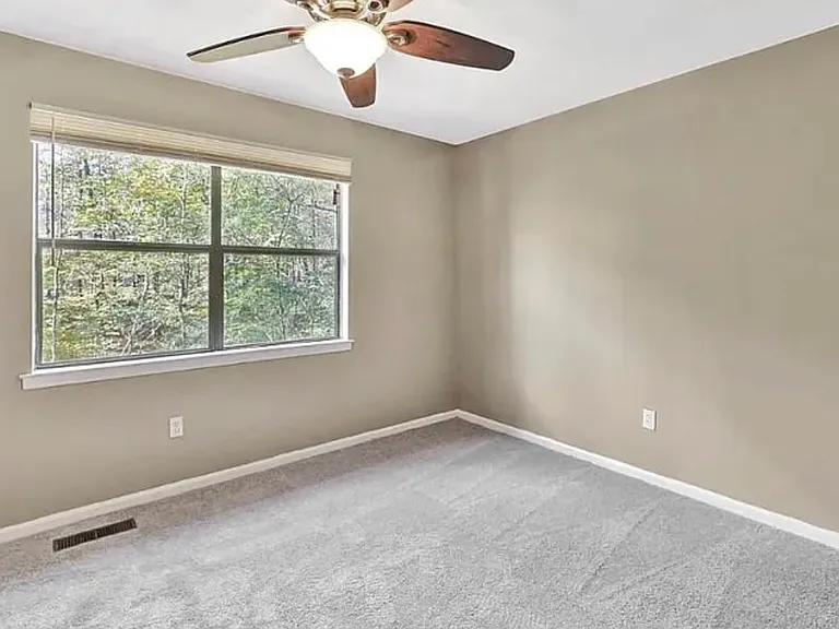 2828 Adams St — Photo 19