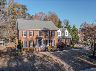100 Moose Ln, Colonial Heights, VA 23834