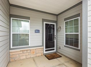 5911 Blackbird Way, Lewis Center, OH 43035