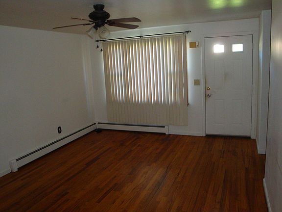 Entry way
