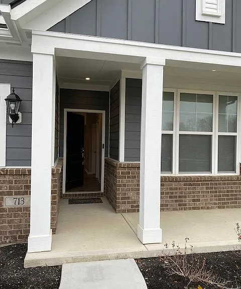 Can put chairs front patio.