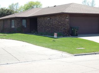 7535 W Rio Rd, Lincoln, NE 68505