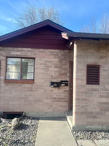 630 Broadwater Ave #1/2 Photo 1