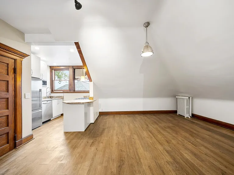 41 Fulton St #2 — Photo 3