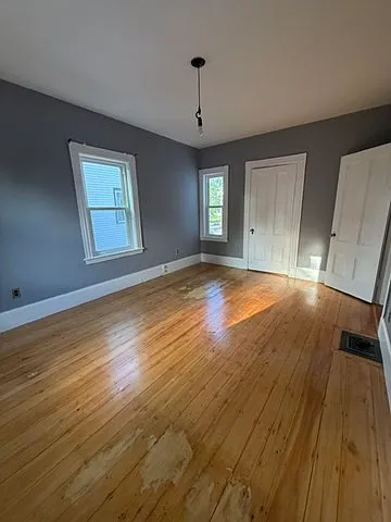 7 Spruce St #7 — Photo 25