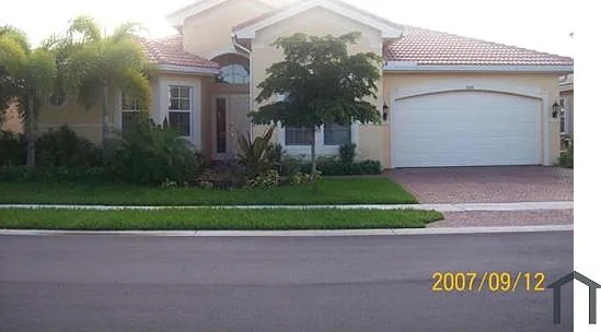 5091 SW 173rd Ave