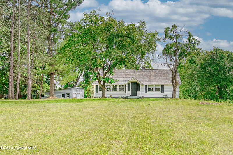 2nd image of 2888 W Old State Road