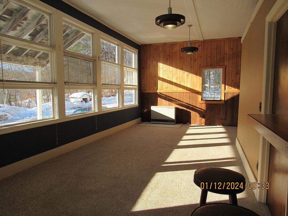 1st image of 19 McAllister Rd #1