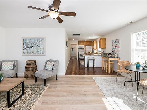 4th image of 845 50th St
