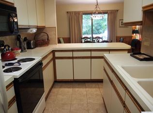 28 Brainard Ridge Rd, Windham, NY 12496