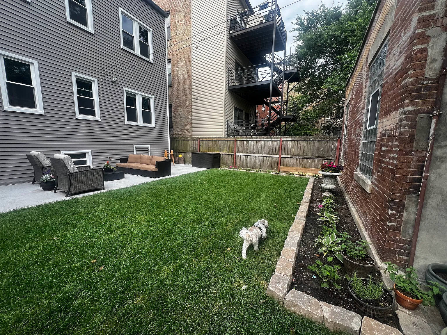 3 bed, 1500 sqft, $3,150 — Photo 3