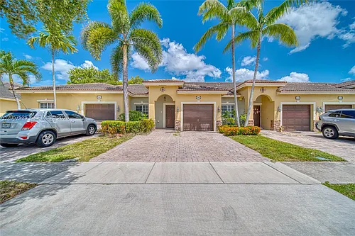 3365 NE 11th Dr #3365 Photo 1 3365 NE 11th Dr #3365 Photo 1