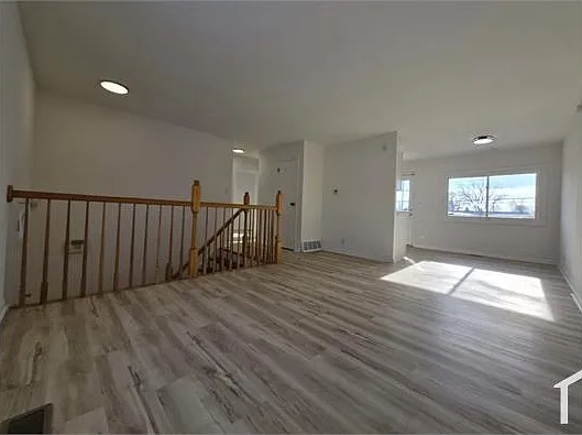 5 bed, $3,850 — Photo 3