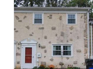 829 Beaver Ln, Reading, PA 19606