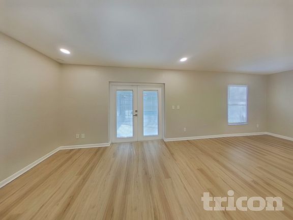 4th image of 4306 Woodlark Dr