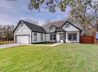 1110 Norris St, Commerce, TX 75428