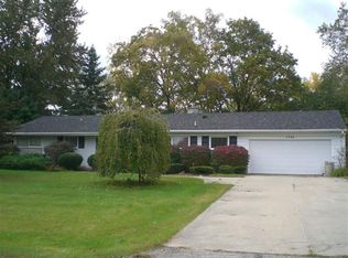 7294 S Tratham Ct, West Bloomfield, MI 48322